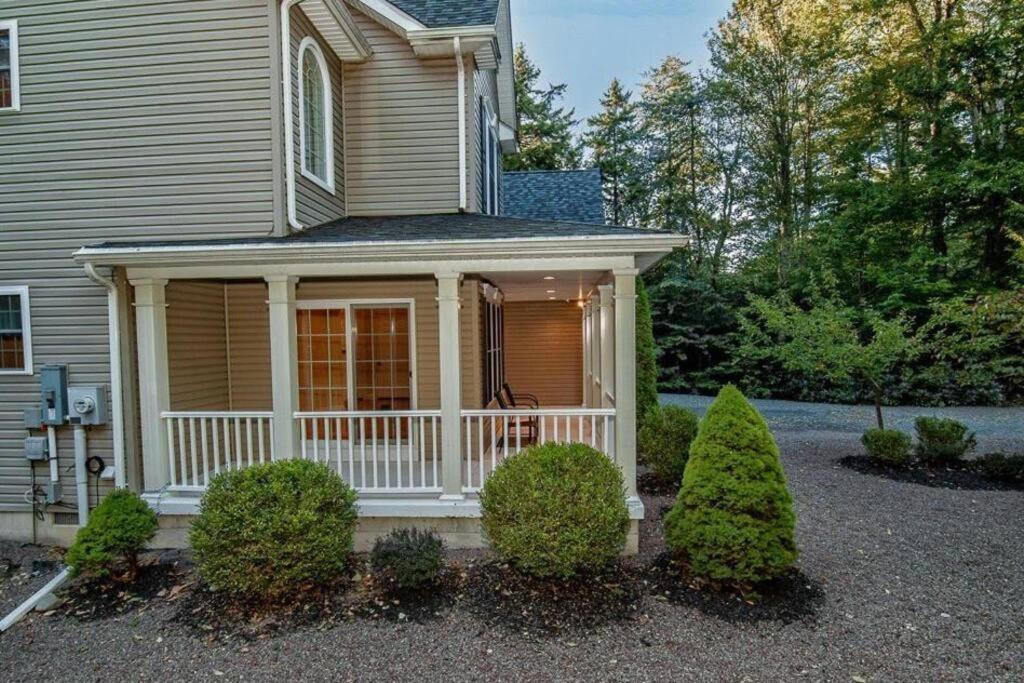Luxury 4 Bedroom House In Pocono Mountains In Golf Course Near Lake Tobyhanna Dış mekan fotoğraf